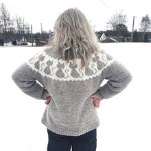 Last inn bildet i Galleri-visningsprogrammet, Cat Lady Sweater