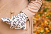 Last inn bildet i Galleri-visningsprogrammet, Frostrose