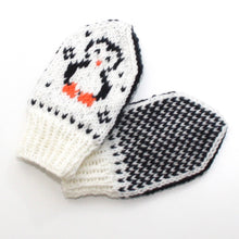 Last inn bildet i Galleri-visningsprogrammet, Happy Penguin