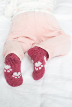 Last inn bildet i Galleri-visningsprogrammet, Sokkepus babysokker med poter
